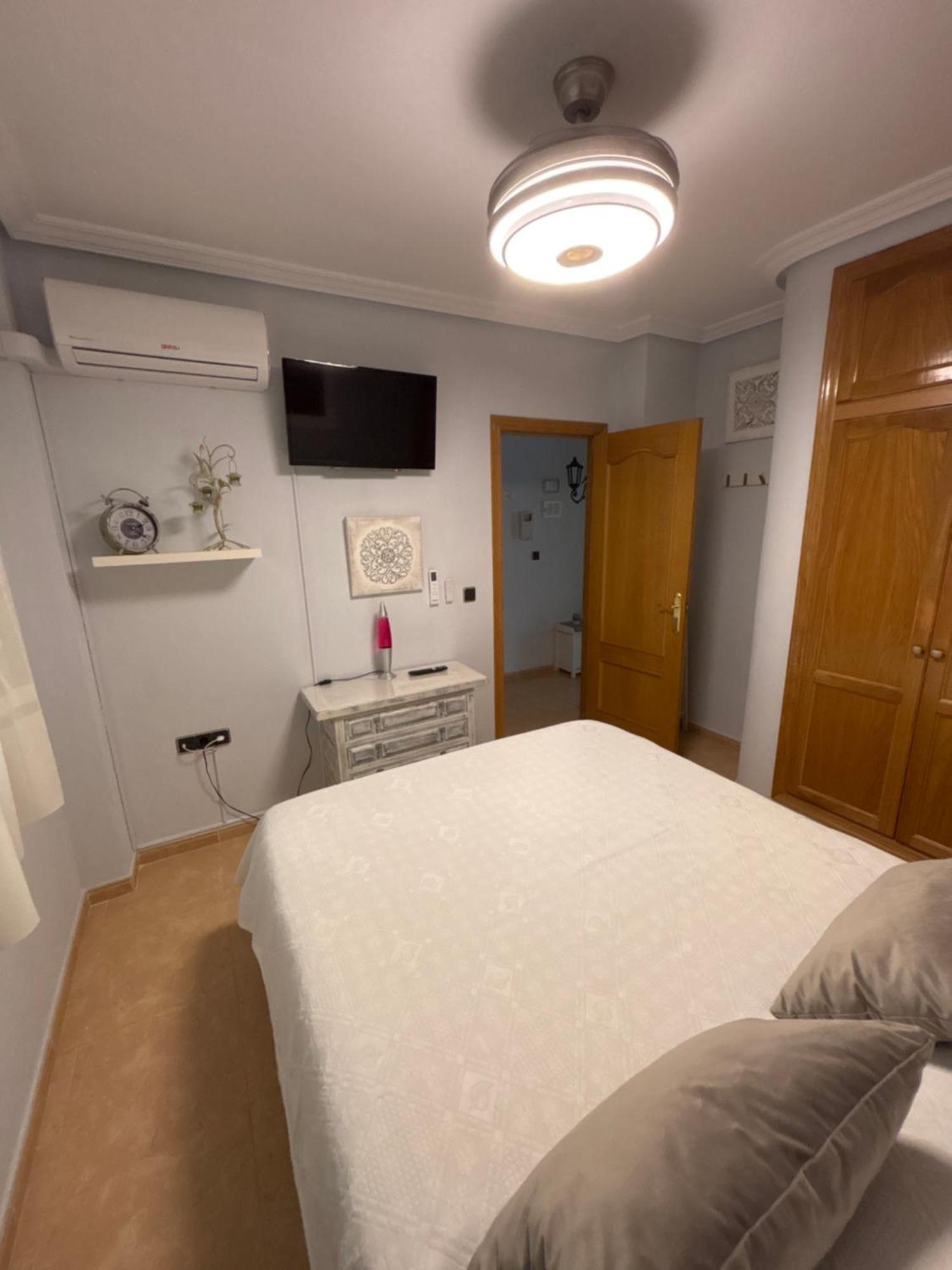 Apartamento Viñas Torrevieja Exterior foto